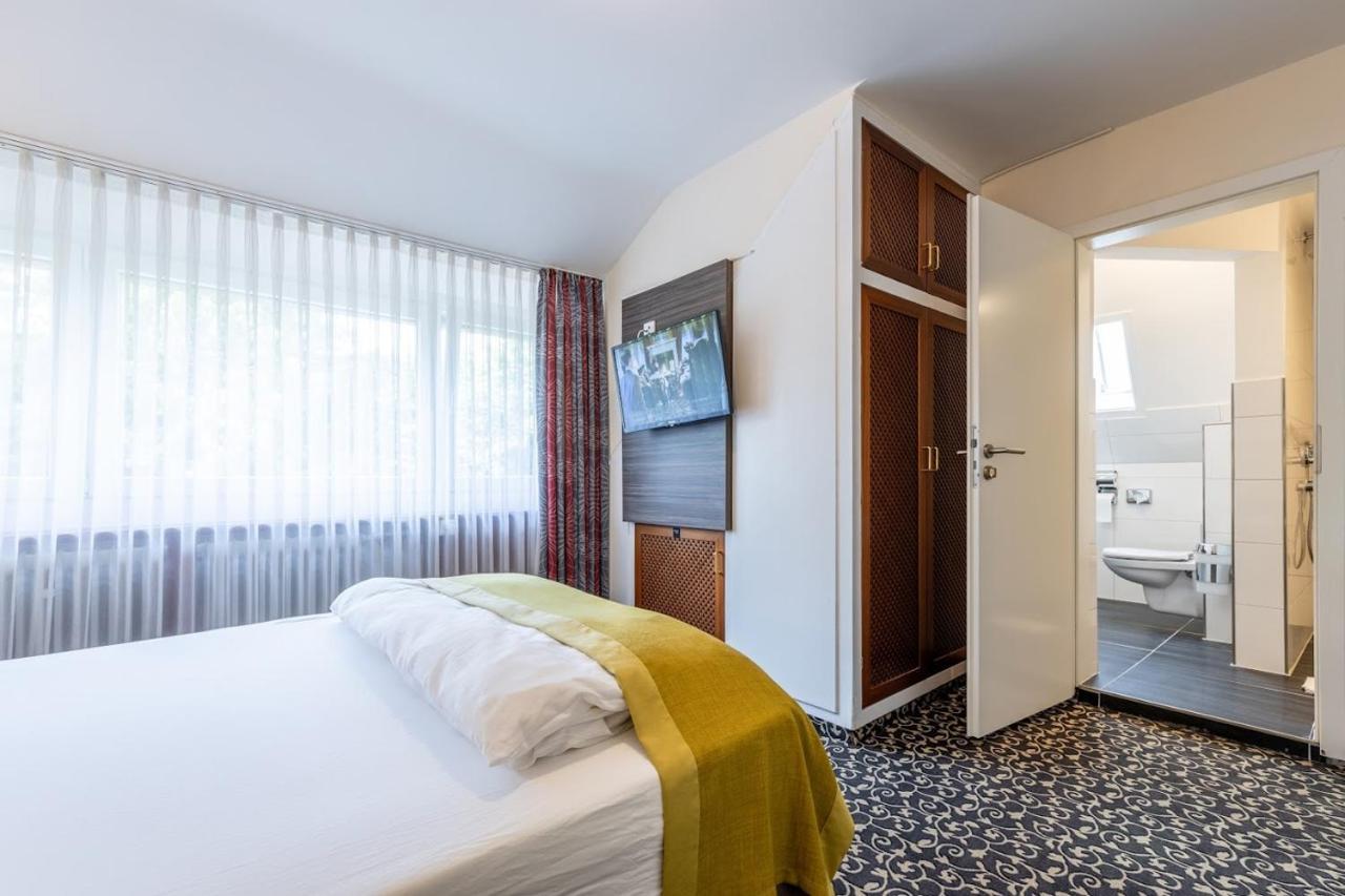 Thermen Hotel & Restaurant Bad Soden 巴德索登陶努斯 外观 照片