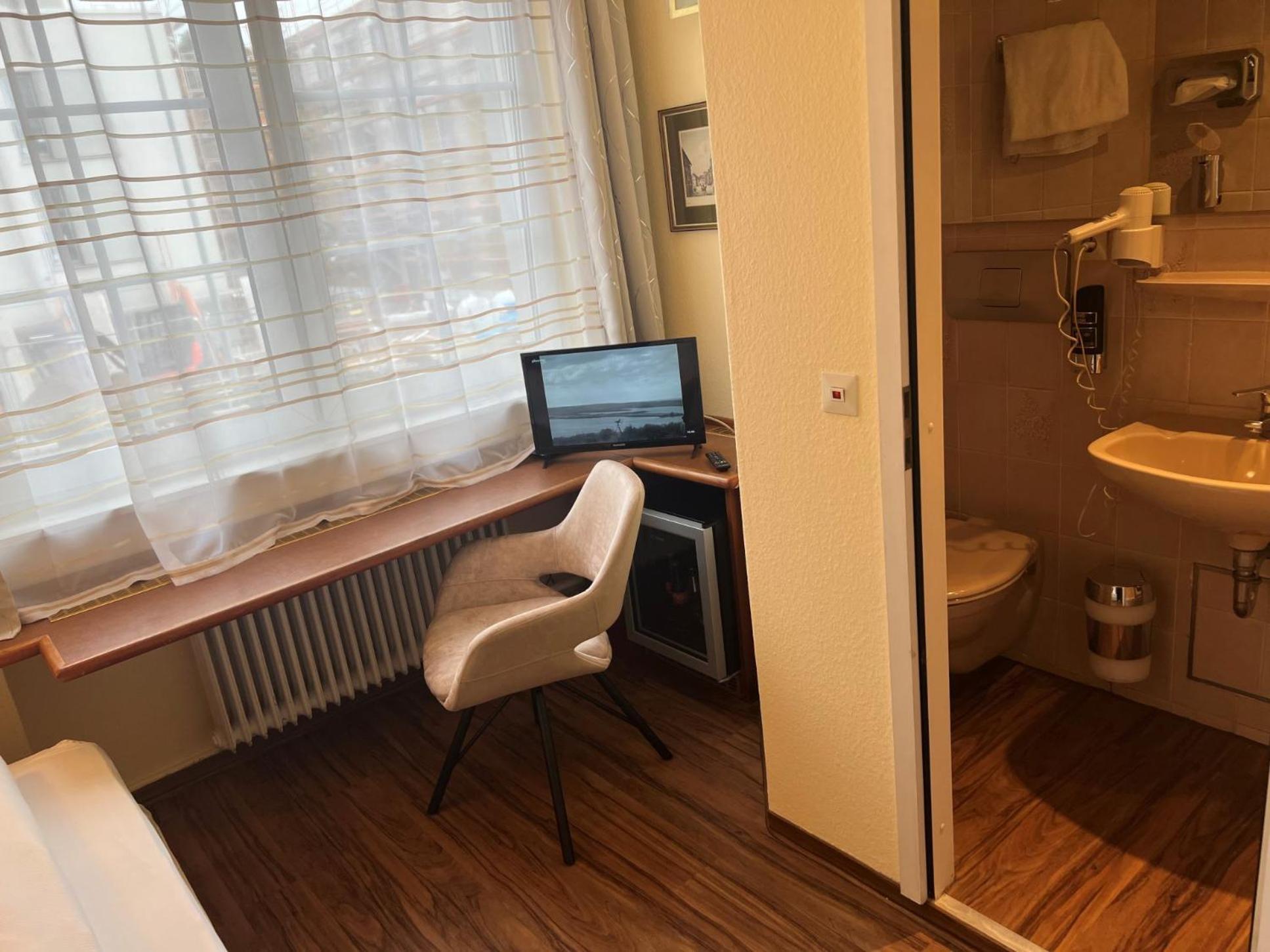 Thermen Hotel & Restaurant Bad Soden 巴德索登陶努斯 外观 照片